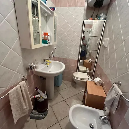 Casa Al Piano Terra Con 2 Da Letto, Parcheggio Privato E Piscina Condominiale * Villasimius